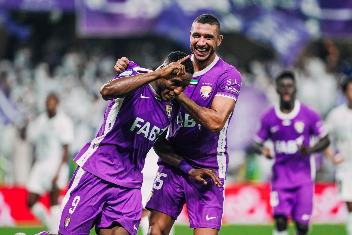 لابا كودجو الهداف التاريخي.. العين يتجاوز خورفكان في الدوري الإماراتي