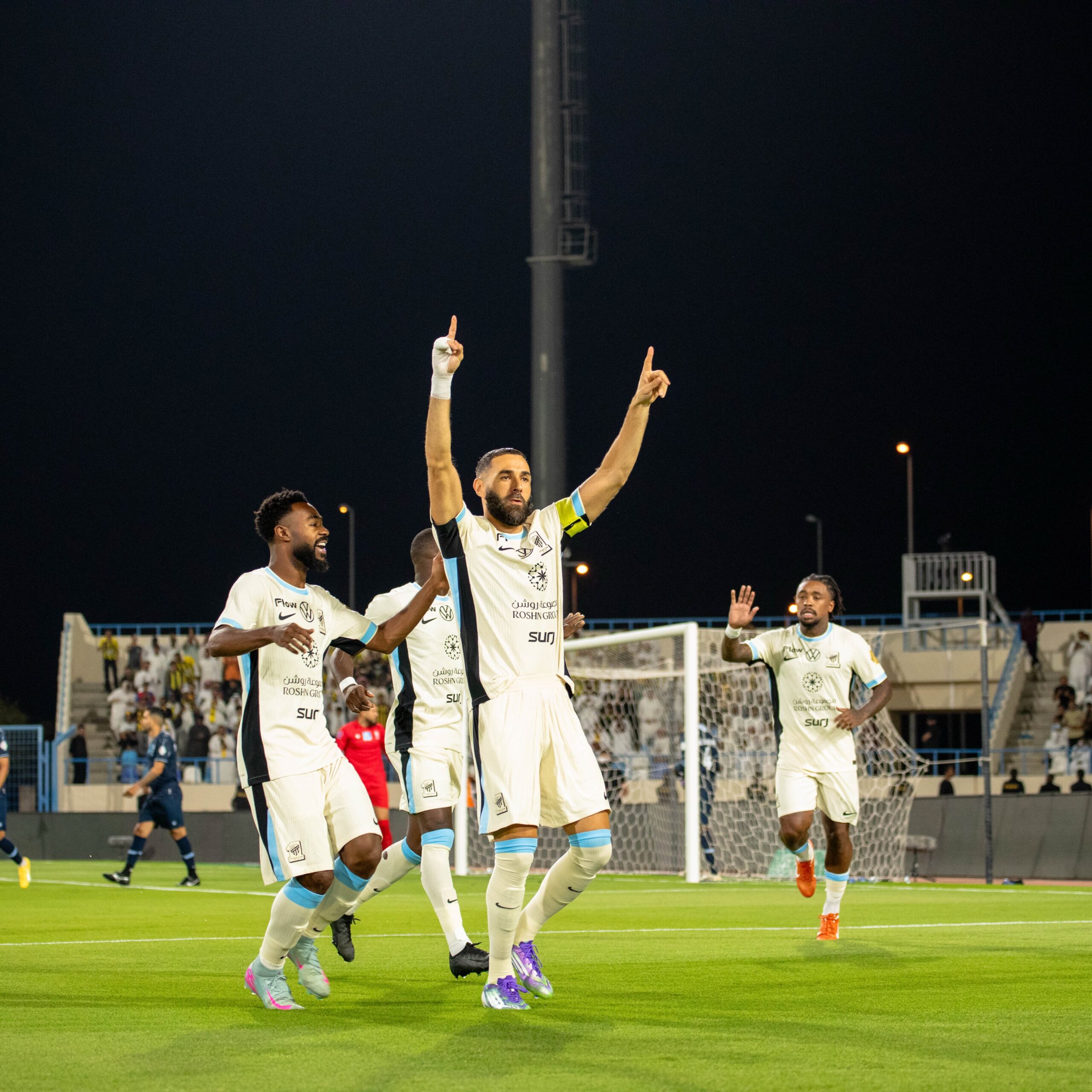 بنزيما يقترب من العودة لقيادة الاتحاد أمام الوحدة في كأس الملك