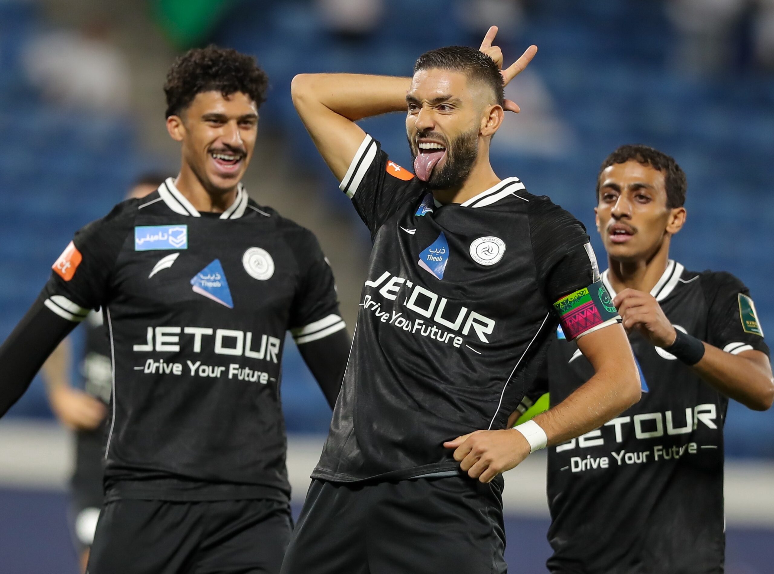الشباب يطيح بأبها ويتأهل لدور الـ16 في كأس خادم الحرمين الشريفين